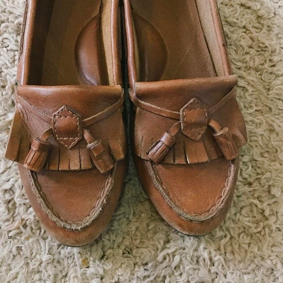 Vintage Kiltie Loafer Slip Ons - Picture 4 of 4